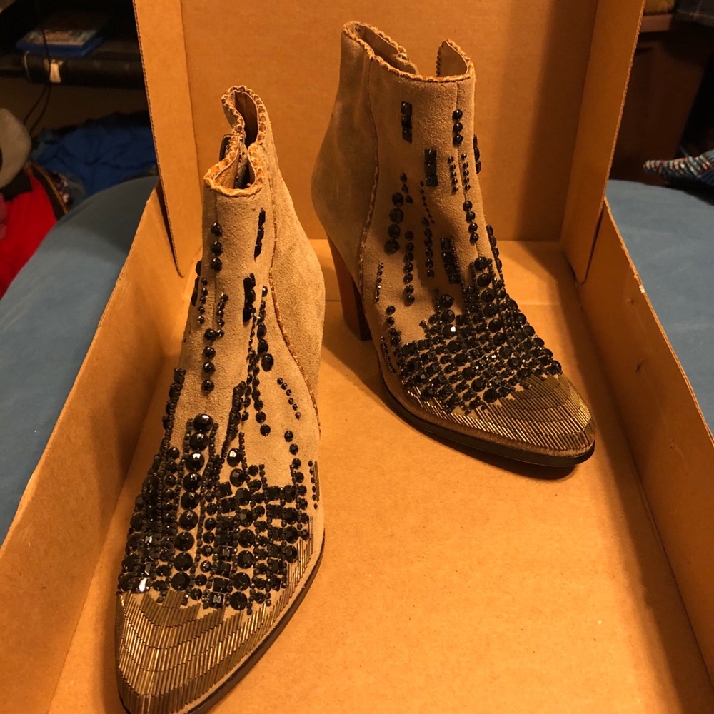 Donald J Pliner Ankle Boots